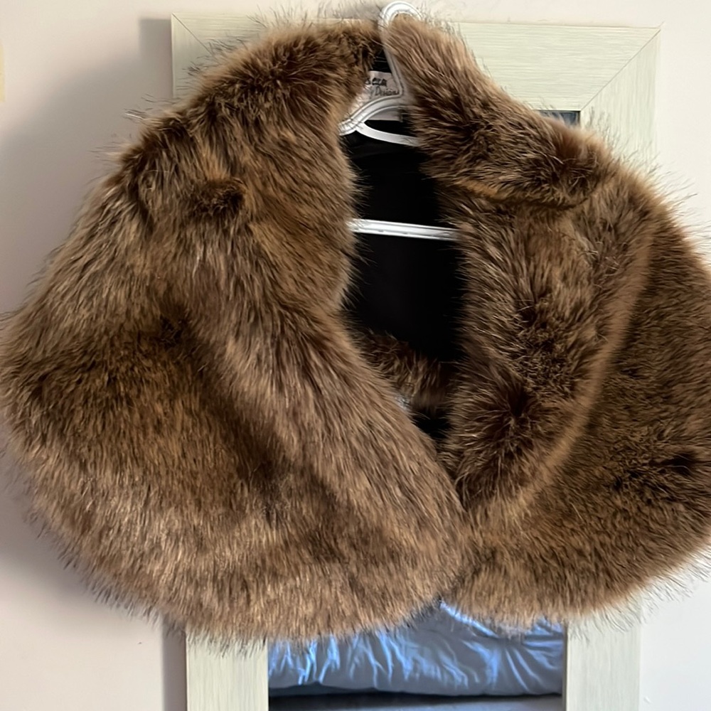 Faux Fur Shoulder Wrap